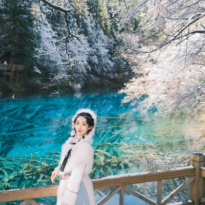 九寨沟+四姑娘山4日3晚拼小团 九寨沟+四姑娘山4日3晚拼小团