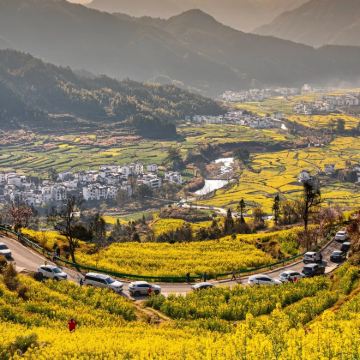 江西望仙谷+三清山风景区+婺源篁岭景区+景德镇+庐山风景名胜区+南昌6日5晚私家团 江西望仙谷+三清山风景区+婺源篁岭景区+景德镇+庐山风景名胜区+南昌6日5晚私家团