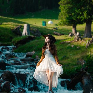 新疆乌鲁木齐+北疆+喀纳斯景区+伊犁+赛里木湖10日9晚跟团游 新疆乌鲁木齐+北疆+喀纳斯景区+伊犁+赛里木湖10日9晚跟团游