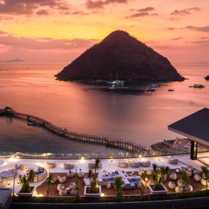 印度尼西亚巴厘岛+科莫多+泗水+布罗莫火山+伊真火山7日6晚私家团 印度尼西亚巴厘岛+科莫多+泗水+布罗莫火山+伊真火山7日6晚私家团