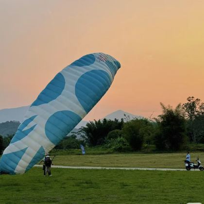 广东广州佳松岭滑翔伞【工作日享优惠+专业教练】 广东广州佳松岭滑翔伞【工作日享优惠+专业教练】