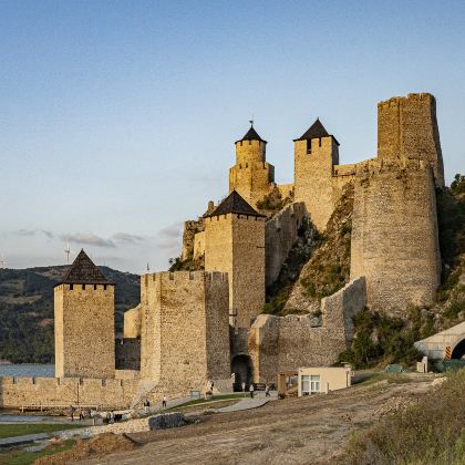 塞尔维亚戈卢巴茨要塞一日游【塞尔维亚东部多瑙河之旅】 塞尔维亚戈卢巴茨要塞一日游【塞尔维亚东部多瑙河之旅】