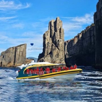 塔斯马尼亚塔斯曼巡游三小时快艇 一日游【霍巴特出发】 塔斯马尼亚塔斯曼巡游三小时快艇 一日游【霍巴特出发】