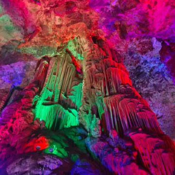 柞水溶洞+终南山寨+峡谷运动乐园/三环内接送/亲子家庭周边游 柞水溶洞+终南山寨+峡谷运动乐园/三环内接送/亲子家庭周边游