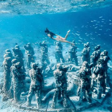 龙目岛--吉利ATM三岛浮潜一日游|包船+导游跟随+浮潜装备 龙目岛--吉利ATM三岛浮潜一日游|包船+导游跟随+浮潜装备