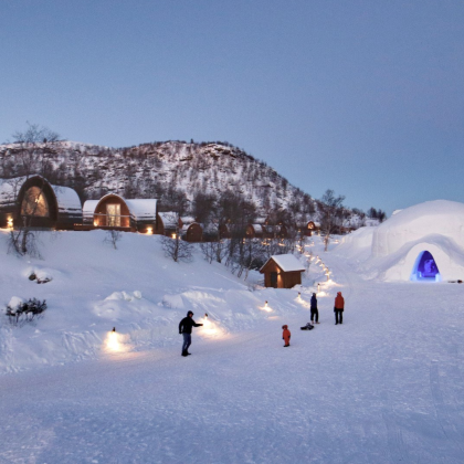 挪威雪酒店参观+含晚餐+4小时英文团·希尔克内斯往返 挪威雪酒店参观+含晚餐+4小时英文团·希尔克内斯往返