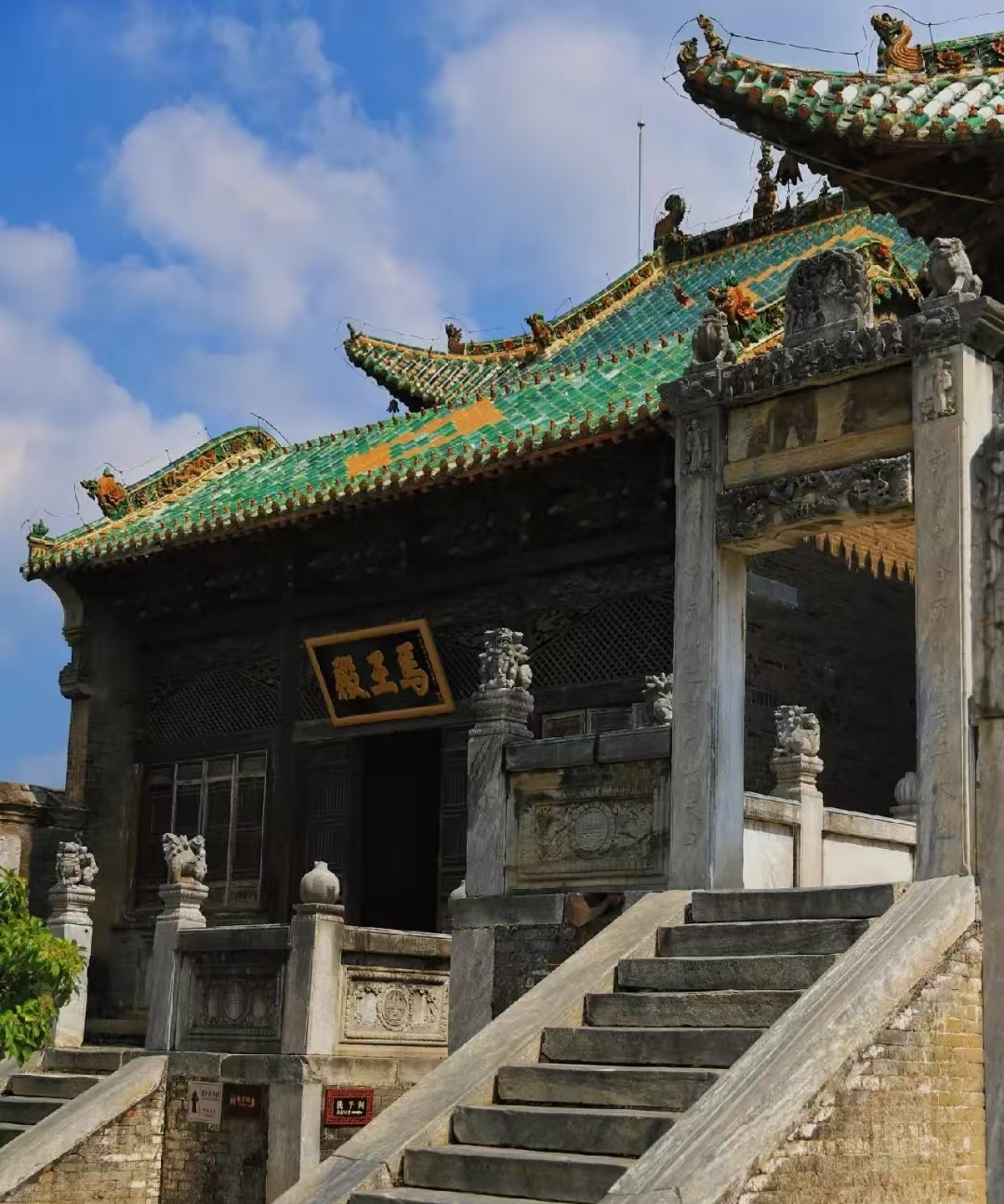 南阳市区往返包车|赊店古镇-山陕会馆一日包车游(多车型可选) 南阳市区往返包车|赊店古镇-山陕会馆一日包车游(多车型可选)