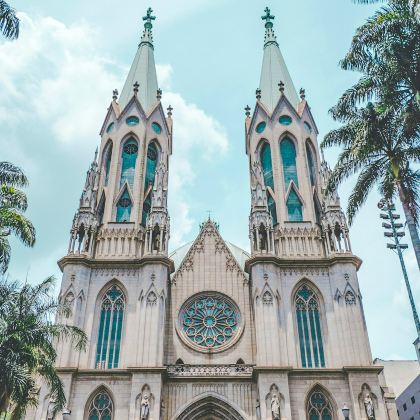 阿根廷布宜诺斯艾利斯方尖碑+五月广场+雅典人书店【中文司机】 阿根廷布宜诺斯艾利斯方尖碑+五月广场+雅典人书店【中文司机】