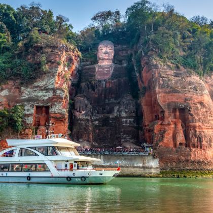 乐山大佛游船【含船票+30分钟讲解+蓝牙耳机+赠乌尤寺讲解】 乐山大佛游船【含船票+30分钟讲解+蓝牙耳机+赠乌尤寺讲解】