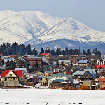 格鲁吉亚博尔若米中央公园+巴库里阿尼滑雪区包车一日 格鲁吉亚博尔若米中央公园+巴库里阿尼滑雪区包车一日