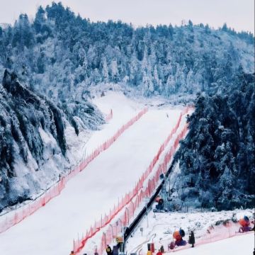 安庆市区包车往返|天柱山滑雪胜地一日包车游 安庆市区包车往返|天柱山滑雪胜地一日包车游