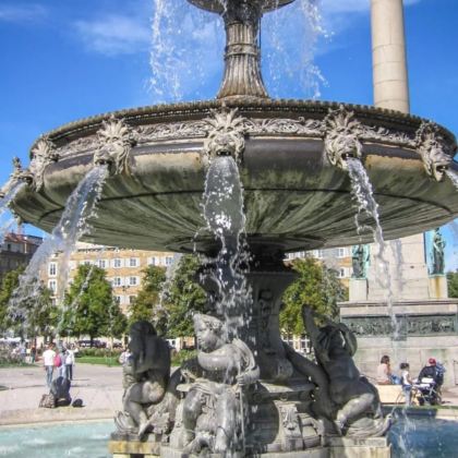 德国斯图加特市区打卡网红景点-漫步老城感受历史-包车-精选 德国斯图加特市区打卡网红景点-漫步老城感受历史-包车-精选