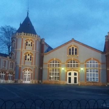 巴黎香槟 包车一日游 轻奢起泡+巡礼之旅 巴黎香槟 包车一日游 轻奢起泡+巡礼之旅