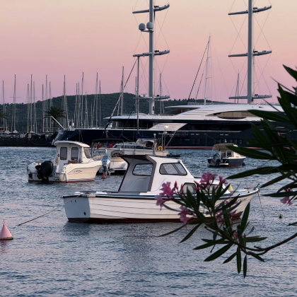 【科托尔古城探索+被低估的海滨花城蒂瓦特】 【科托尔古城探索+被低估的海滨花城蒂瓦特】