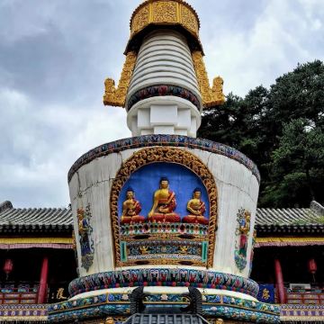 太原五台山一日游(4-8人小团)免费上门接送 可选含【门票】 太原五台山一日游(4-8人小团)免费上门接送 可选含【门票】