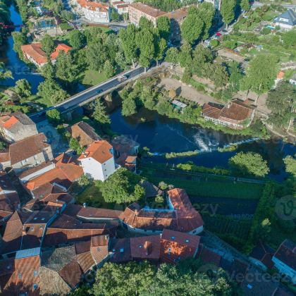 里贝拉萨克拉一日游:锡尔河游船+阿拉里兹古镇+修道院探秘 里贝拉萨克拉一日游:锡尔河游船+阿拉里兹古镇+修道院探秘