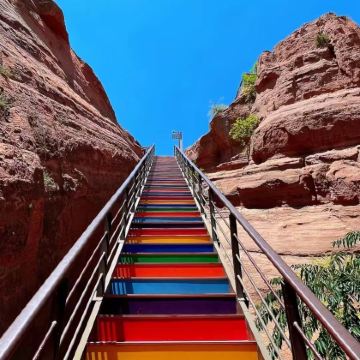 延安出发:波浪谷一日游【酒店接送+纯玩】 延安出发:波浪谷一日游【酒店接送+纯玩】