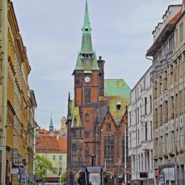 波兰+弗罗茨瓦夫动物园和非洲馆【中文司机+定制包车-行程可调 波兰+弗罗茨瓦夫动物园和非洲馆【中文司机+定制包车-行程可调