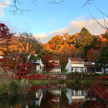 日本轻井泽:高原教会+石之教堂+白丝瀑布+云场池+王子购物广 日本轻井泽:高原教会+石之教堂+白丝瀑布+云场池+王子购物广