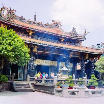 台湾艋舺龙山寺+猴硐矿坑休闲园区+台北故宫博物院+台北101大楼一日游 台湾艋舺龙山寺+猴硐矿坑休闲园区+台北故宫博物院+台北101大楼一日游