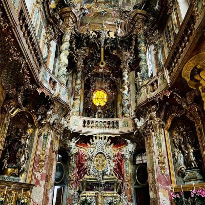 德国慕尼黑市区-宝马博物馆-安联球场-奥林匹克公园包车-精选 德国慕尼黑市区-宝马博物馆-安联球场-奥林匹克公园包车-精选