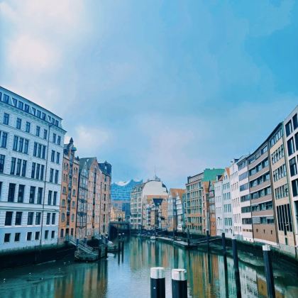 德国汉堡市区-少女堤-圣米迦勒教堂等网红景点打卡-包车-精选 德国汉堡市区-少女堤-圣米迦勒教堂等网红景点打卡-包车-精选