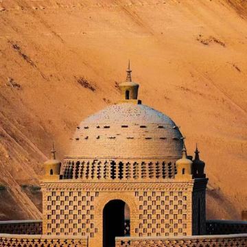 坎儿井+万佛宫+麻扎村+沙漠 坎儿井+万佛宫+麻扎村+沙漠