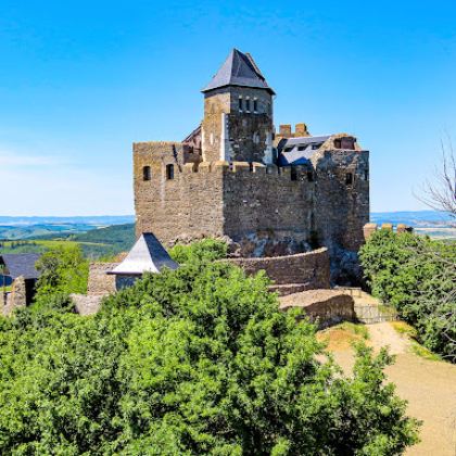 匈牙利布达佩斯+霍尔洛克+瓦茨-10小时包车周边游【可定制】 匈牙利布达佩斯+霍尔洛克+瓦茨-10小时包车周边游【可定制】