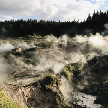 新西兰奥克兰-陶波湖+胡卡瀑布-可定制【中文专车-惬意舒适】 新西兰奥克兰-陶波湖+胡卡瀑布-可定制【中文专车-惬意舒适】