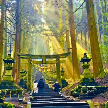 九州秘境一日游:上色见熊野座神社+阿苏火山+草千里+黑川温泉 九州秘境一日游:上色见熊野座神社+阿苏火山+草千里+黑川温泉