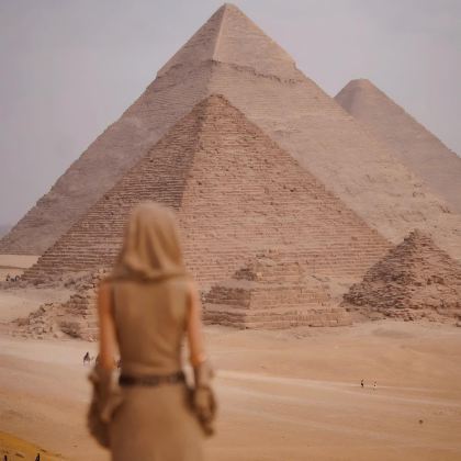 埃及金字塔+狮身人面像【可选中文导游+门票+专车接送】一日游 埃及金字塔+狮身人面像【可选中文导游+门票+专车接送】一日游