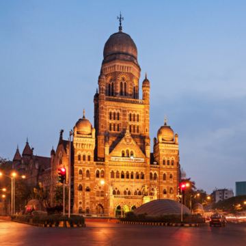 夜游孟买:跟随当地人徒步游览 夜游孟买:跟随当地人徒步游览