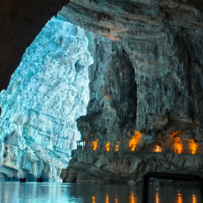 织金洞+织金大峡谷一日游【精品小团+上门接送+独立包团】 织金洞+织金大峡谷一日游【精品小团+上门接送+独立包团】