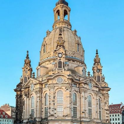 德国柏林往返德累斯顿老城-圣母教堂--茨温格宫等-包车-精选 德国柏林往返德累斯顿老城-圣母教堂--茨温格宫等-包车-精选