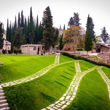 第比利斯圣三一教堂+西格纳吉墙+Bodbe女修道院包车一日 第比利斯圣三一教堂+西格纳吉墙+Bodbe女修道院包车一日