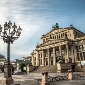 德国柏林犹太博物馆-查理检查站-东边画廊-御林广场一日游 德国柏林犹太博物馆-查理检查站-东边画廊-御林广场一日游