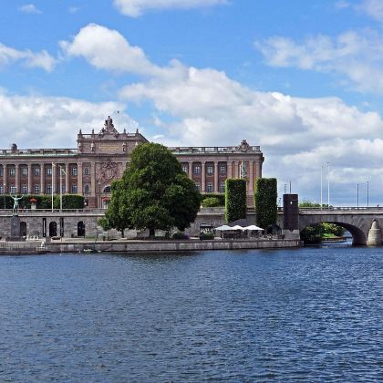 墨西哥-中文商务专车-全境行程定制【多/日游全日定制】 墨西哥-中文商务专车-全境行程定制【多/日游全日定制】