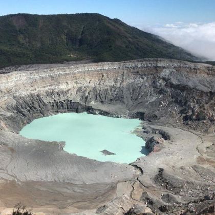 哥斯达黎加 波阿斯火山 + 多卡咖啡庄园 + 和平瀑布一日游 哥斯达黎加 波阿斯火山 + 多卡咖啡庄园 + 和平瀑布一日游