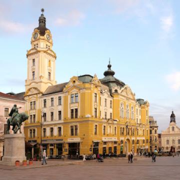 匈牙利布达佩斯出发:佩奇小镇一日游 匈牙利布达佩斯出发:佩奇小镇一日游