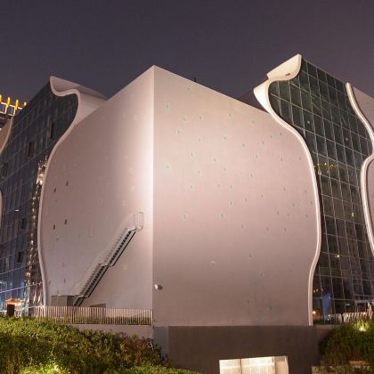 【包车游酒店接送】台中+清境农场+高美湿地+逢甲夜市 【包车游酒店接送】台中+清境农场+高美湿地+逢甲夜市