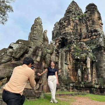 吴哥窟小团跟团游含午餐及日落观赏 吴哥窟小团跟团游含午餐及日落观赏