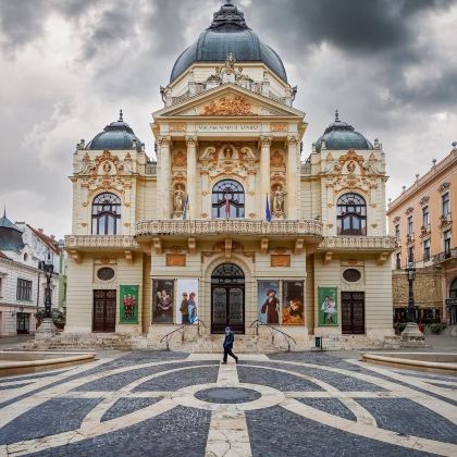 匈牙利布达佩斯往返-佩奇小镇一日游【市区酒店接送】 匈牙利布达佩斯往返-佩奇小镇一日游【市区酒店接送】