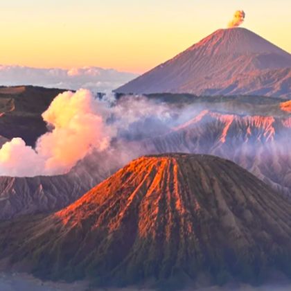 布罗莫火山二日游