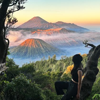 印尼布罗莫火山一日游【一人可订/独立专团or拼团/含吉普车】 印尼布罗莫火山一日游【一人可订/独立专团or拼团/含吉普车】