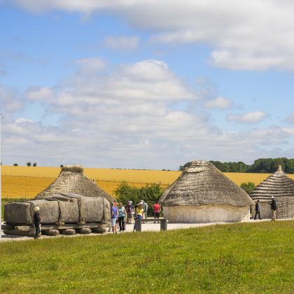 英国巨石阵+巴斯罗马浴场一日游 中/德/法/西导游可选 英国巨石阵+巴斯罗马浴场一日游 中/德/法/西导游可选