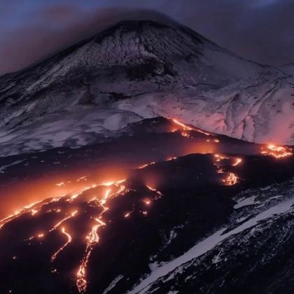 意大利卡塔尼亚-埃特纳火山熔岩洞-阿尔坎塔拉河公园-包车精选 意大利卡塔尼亚-埃特纳火山熔岩洞-阿尔坎塔拉河公园-包车精选