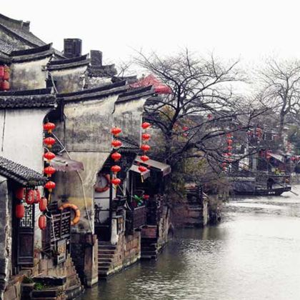 嘉兴+乌镇+西栅夜游一日游 甄选套餐 日游东栅/夜游西栅 嘉兴+乌镇+西栅夜游一日游 甄选套餐 日游东栅/夜游西栅