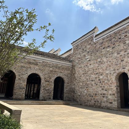 江西新余+宽心小镇+抱石公园+夏布绣博物馆一日游可英文服务 江西新余+宽心小镇+抱石公园+夏布绣博物馆一日游可英文服务