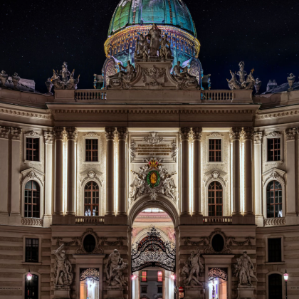 维也纳深度一日游|王朝秘宝+艺术奇境| 维也纳深度一日游|王朝秘宝+艺术奇境|