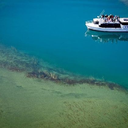 新西兰皇后镇瓦卡蒂普湖一日游